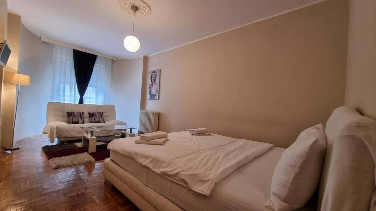 Slavija Square Apartments 贝尔格莱德 外观 照片